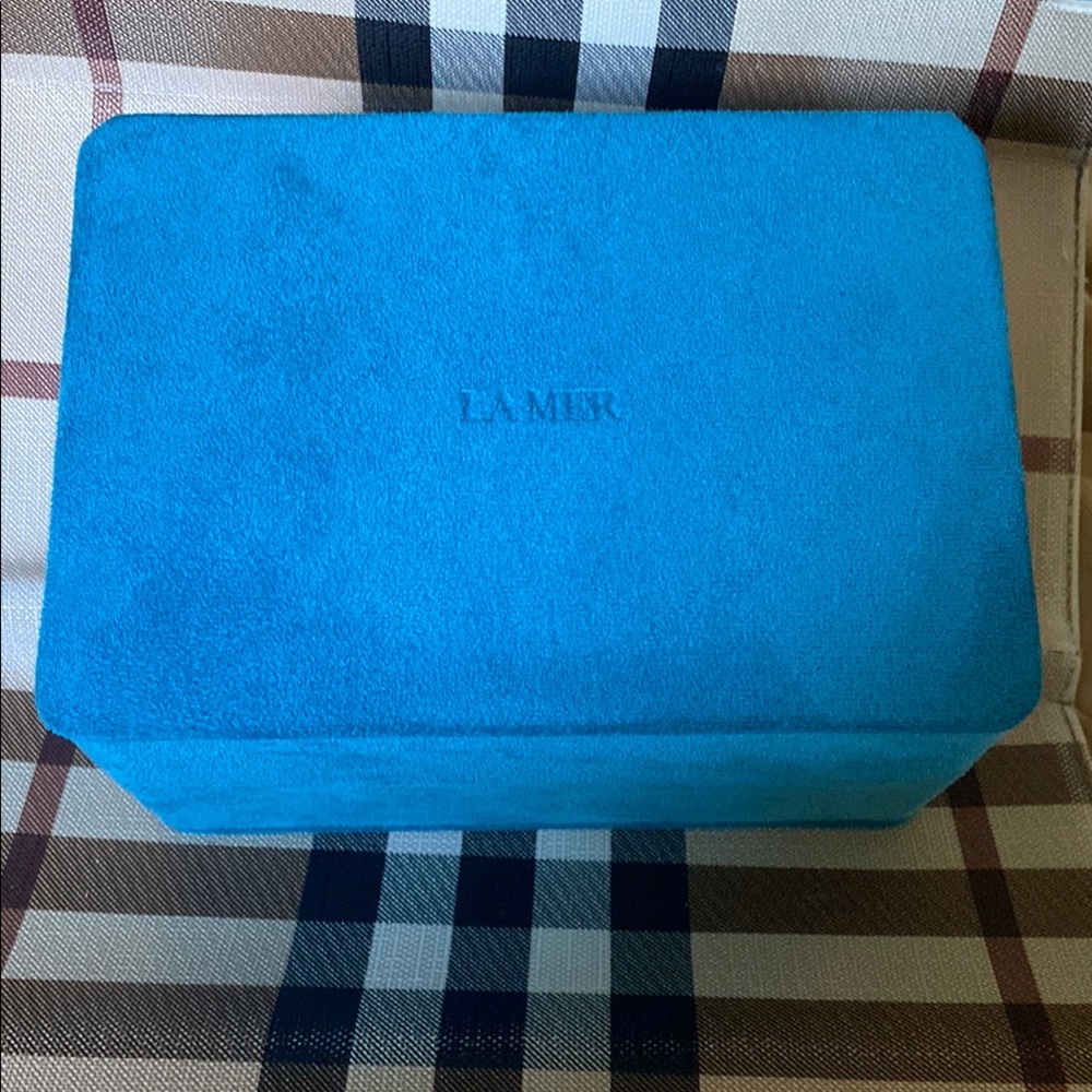 La Mer Suede Velvet Blue Storage Box Never Used